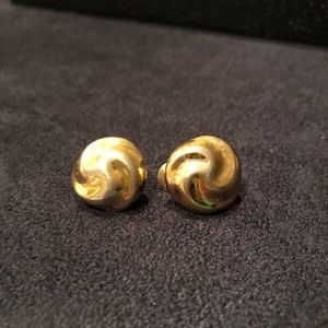 Vintage Monet Clip on earrings